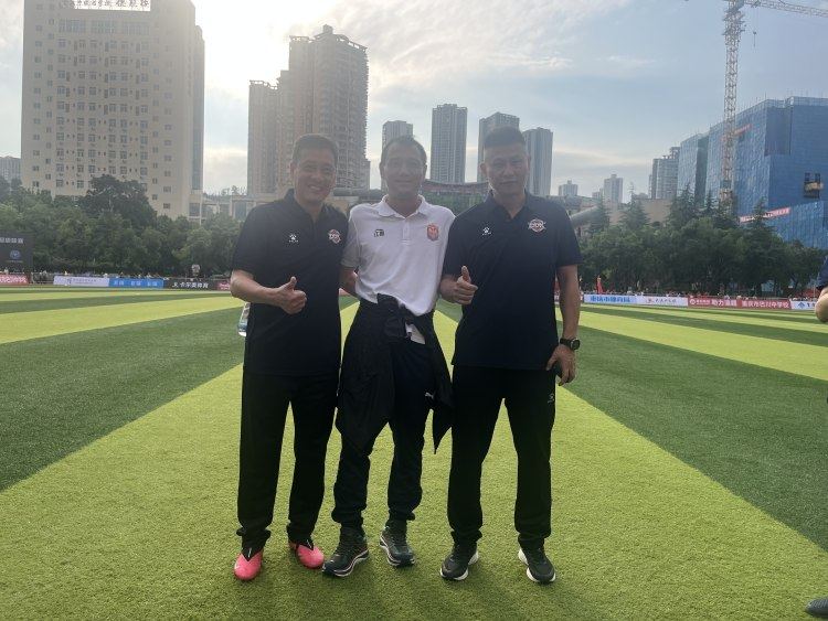 赛场边, 的比赛 赛场边, 的比赛