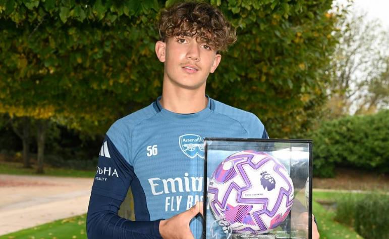 发布公告, 勒姆的比赛, 成为英超联