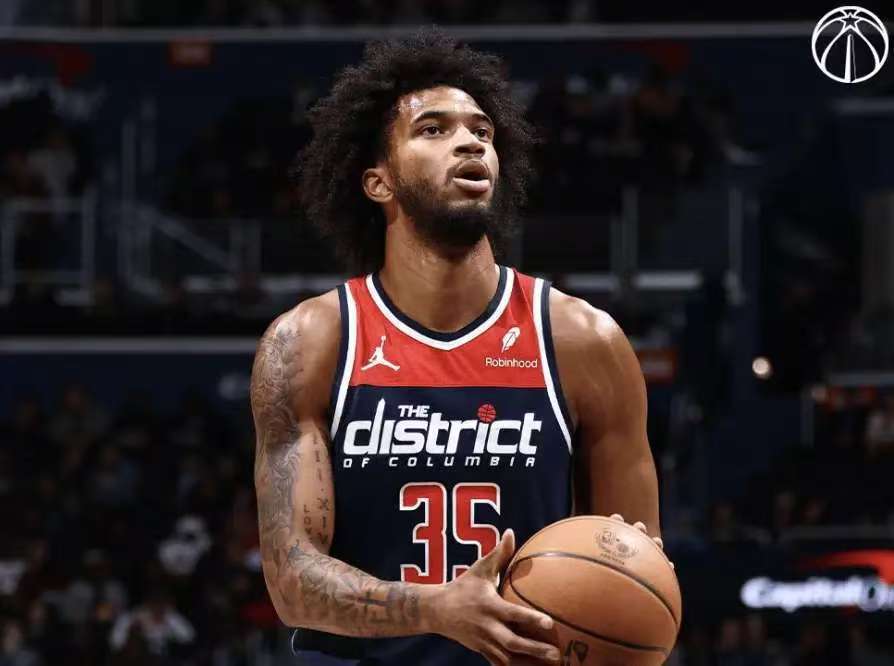 bT, 全部出战了, 的两大超六 bT, 全部出战了, 的两大超六